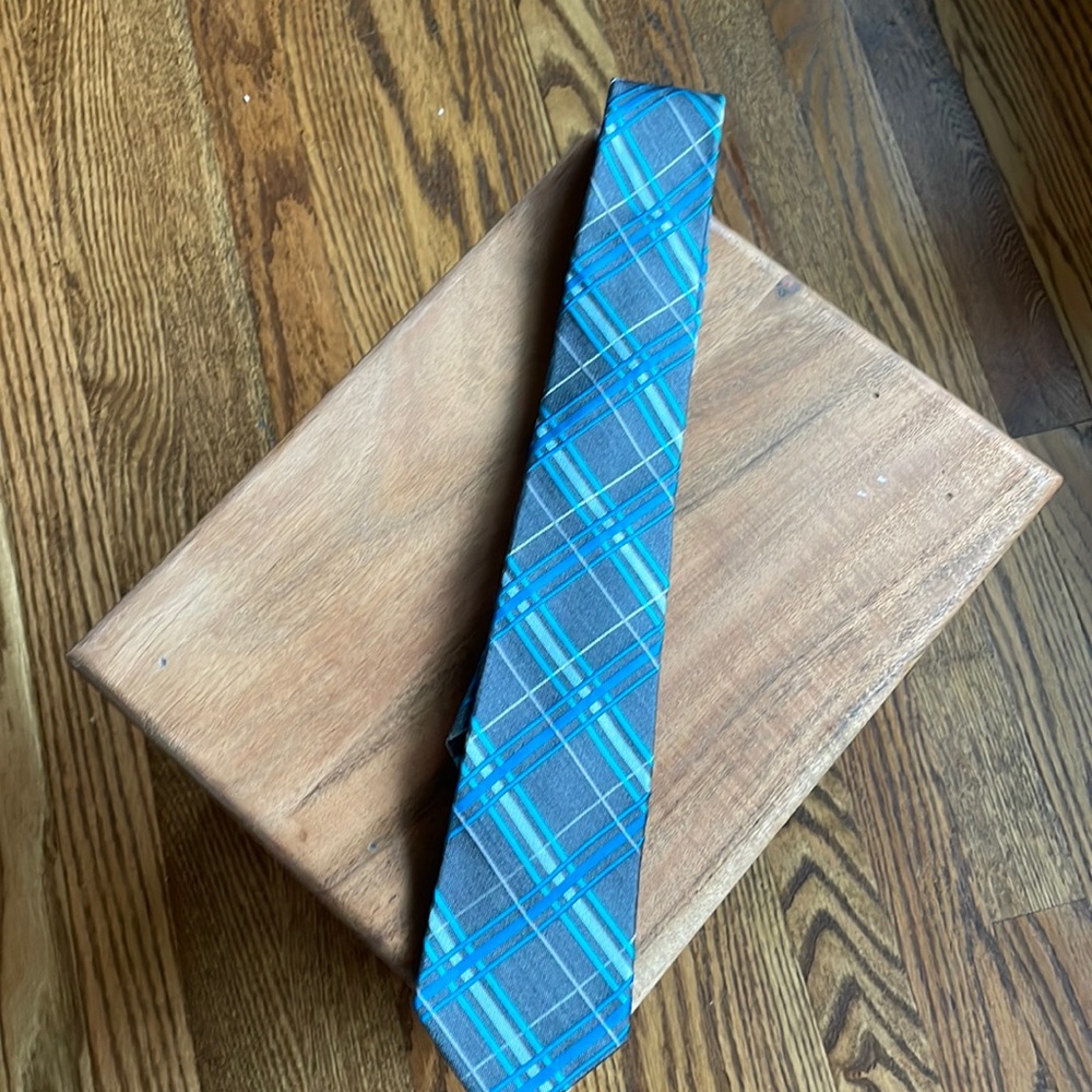 Express Blue Tie‎